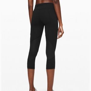 Lululemon pace rival crop